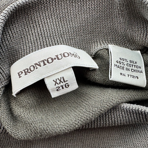 Pronto-Uomo Men’s Silk Blend Sweater Pullover
Size XXL - Picture 6 of 7